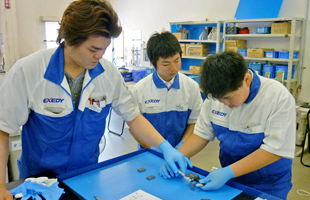 中学生職場体験（エクセディ精密）